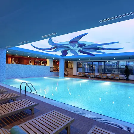 Granada Luxury Okurcalar