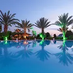Üdülőközpont Granada Luxury 5*