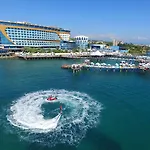 Granada Luxury Üdülőközpont