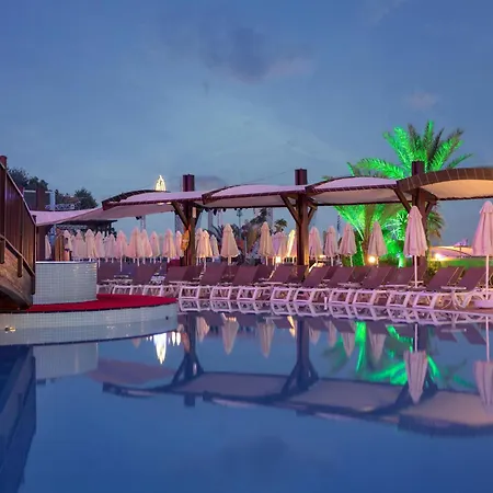 Granada Luxury Okurcalar