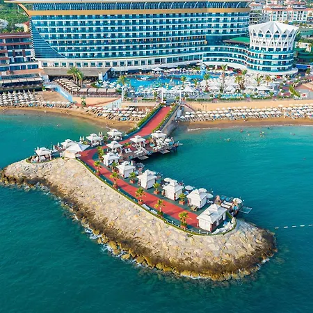 Resort Granada Luxury Okurcalar