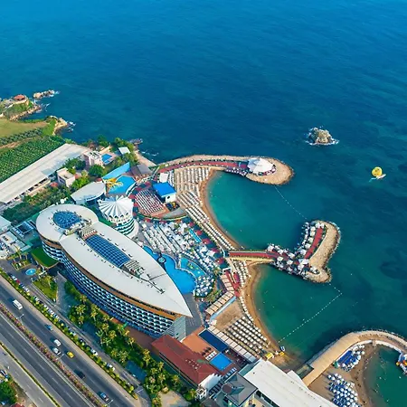Resort Granada Luxury Okurcalar