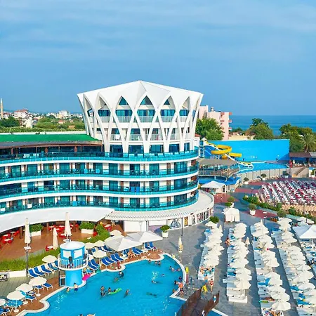 Granada Luxury Resort Okurcalar