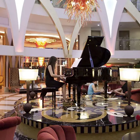 Granada Luxury Resort 5*
