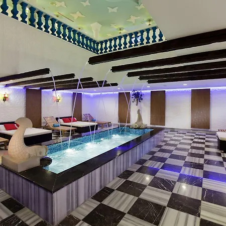 Granada Luxury 5* Okurcalar